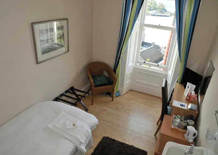 Invercloy Guest House